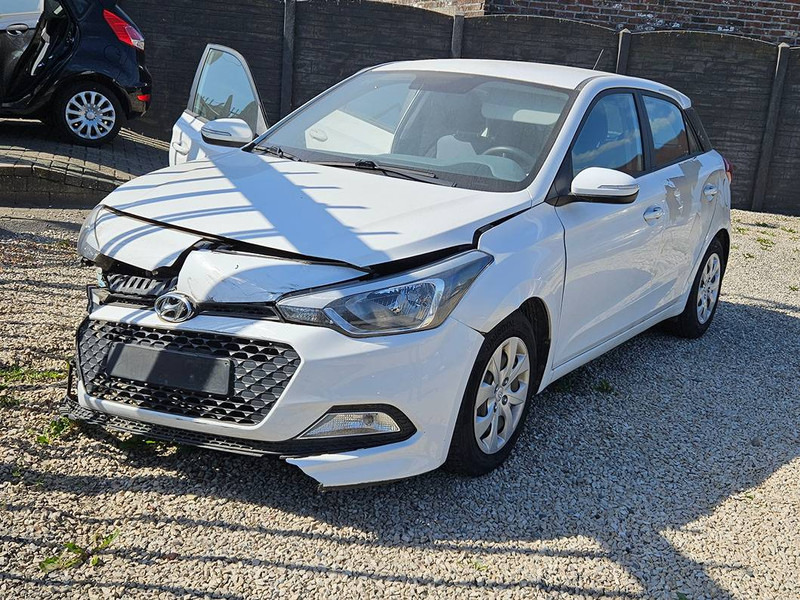 Hyundai i20 (II) 1.2 - Sedan: obrázok 1 Hyundai i20 (II) 1.2 - Sedan: obrázok 1