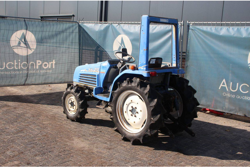 Iseki Sial 23 - Traktor: obrázok 3 Iseki Sial 23 - Traktor: obrázok 3