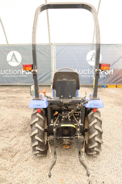 Iseki TM3160 - Traktor: obrázok 5 Iseki TM3160 - Traktor: obrázok 5