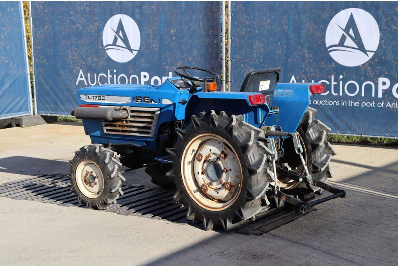 Iseki TU1700 - Traktor: obrázok 4 Iseki TU1700 - Traktor: obrázok 4