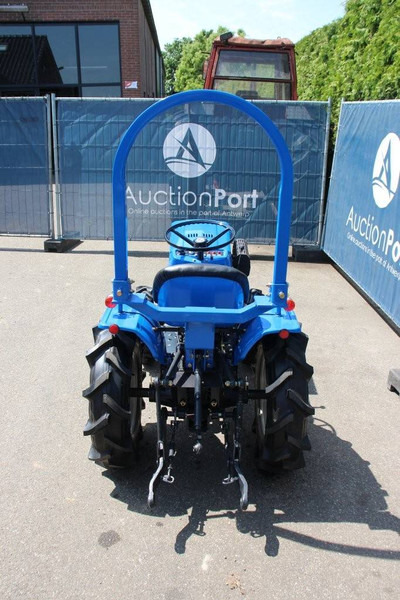 Iseki TX1300F - Traktor: obrázok 4 Iseki TX1300F - Traktor: obrázok 4