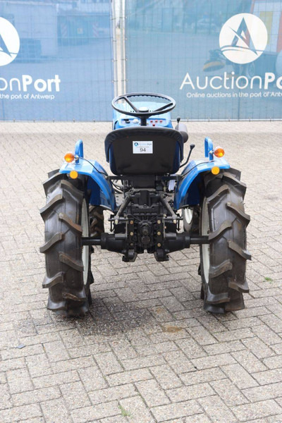 Iseki TX1500F - Traktor: obrázok 5 Iseki TX1500F - Traktor: obrázok 5