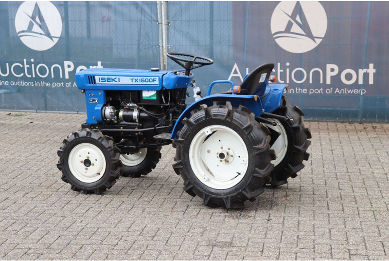Iseki TX1500F - Traktor: obrázok 3 Iseki TX1500F - Traktor: obrázok 3