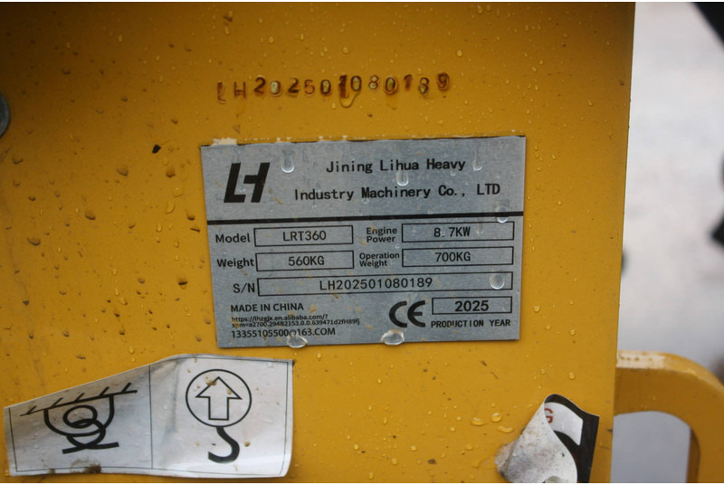 JINLUN LRT360 - Pásový nakladač: obrázok 4 JINLUN LRT360 - Pásový nakladač: obrázok 4