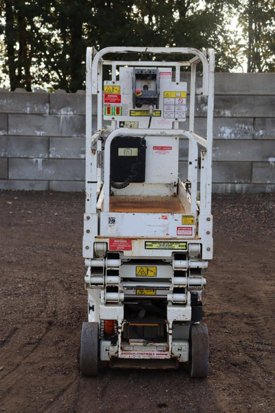 JLG 1930 ES - Samohybná plošiny: obrázok 5 JLG 1930 ES - Samohybná plošiny: obrázok 5