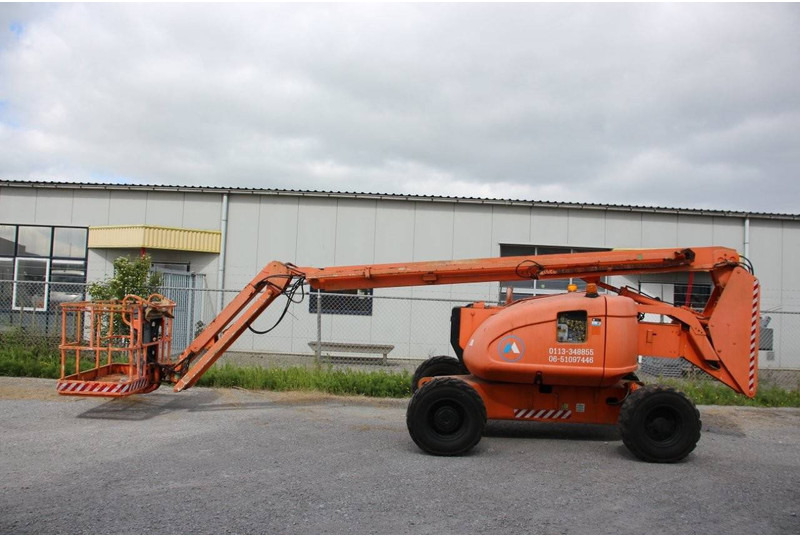 JLG 600AJ - Kĺbová pracovná plošina: obrázok 2 JLG 600AJ - Kĺbová pracovná plošina: obrázok 2