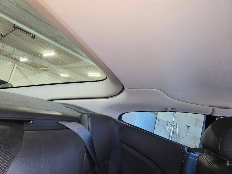 Sedan Jaguar 'XK (X150) 4.2: obrázok 18 Sedan Jaguar 'XK (X150) 4.2: obrázok 18