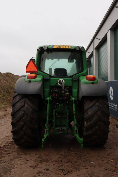 John Deere 6830 - Traktor: obrázok 4 John Deere 6830 - Traktor: obrázok 4