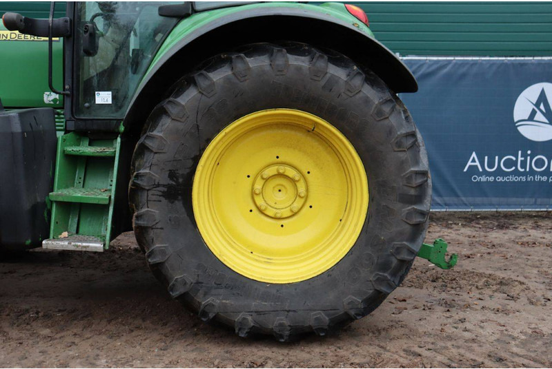 Traktor John Deere 6830: obrázok 16 Traktor John Deere 6830: obrázok 16