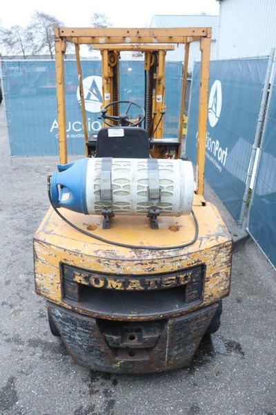 Komatsu FG30-8 - Plynový vysokozdvižný vozík: obrázok 4 Komatsu FG30-8 - Plynový vysokozdvižný vozík: obrázok 4