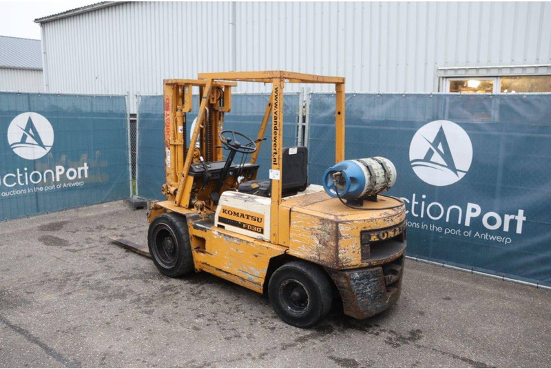 Komatsu FG30-8 - Plynový vysokozdvižný vozík: obrázok 3 Komatsu FG30-8 - Plynový vysokozdvižný vozík: obrázok 3