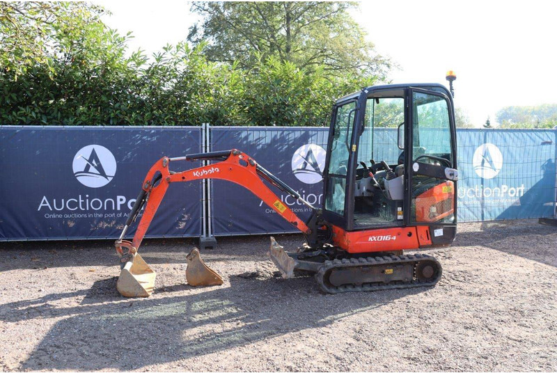 Kubota KX016-4 - Mini rýpadlo: obrázok 1 Kubota KX016-4 - Mini rýpadlo: obrázok 1