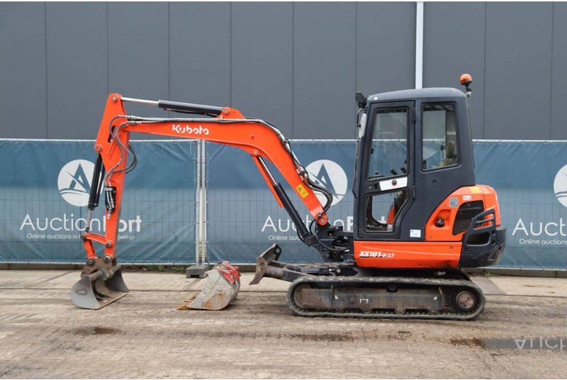 Kubota KX101-3a3 - Pásové rýpadlo: obrázok 2 Kubota KX101-3a3 - Pásové rýpadlo: obrázok 2