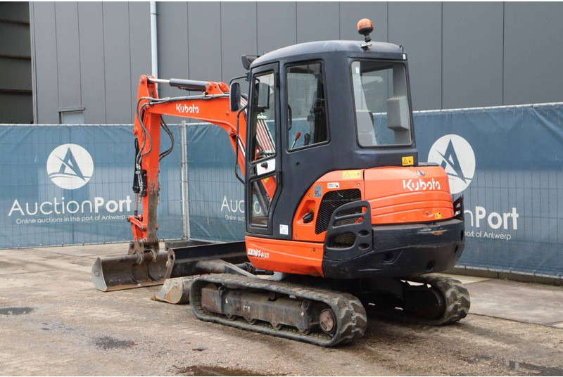 Kubota KX101-3a3 - Pásové rýpadlo: obrázok 4 Kubota KX101-3a3 - Pásové rýpadlo: obrázok 4
