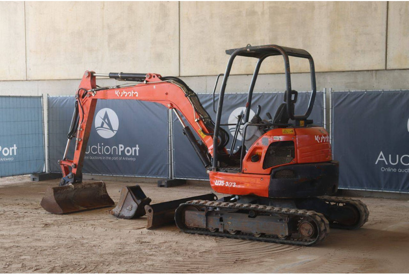 Kubota U35-3a3 - Mini rýpadlo: obrázok 3 Kubota U35-3a3 - Mini rýpadlo: obrázok 3