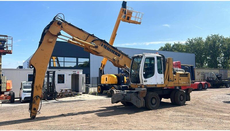 Liebherr A 904 C - Kolesové rýpadlo: obrázok 4 Liebherr A 904 C - Kolesové rýpadlo: obrázok 4