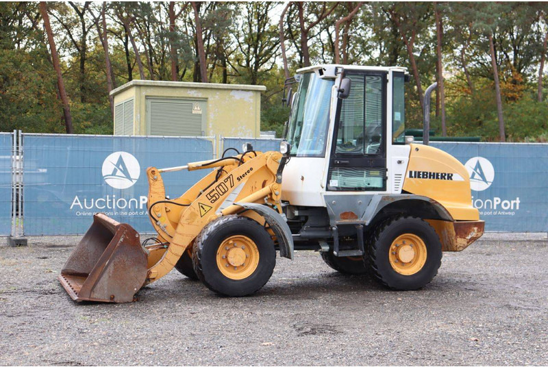 Liebherr L507 - Kolesový nakladač: obrázok 1 Liebherr L507 - Kolesový nakladač: obrázok 1