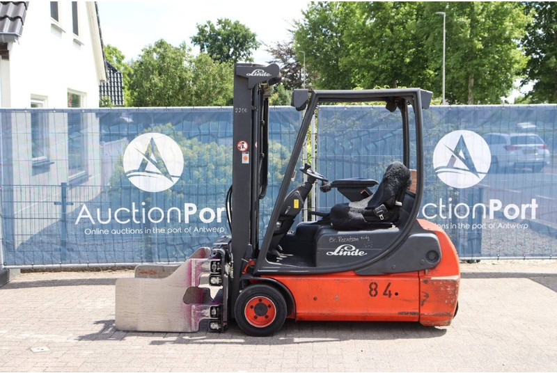 Linde E18C-02 - Elektrický vysokozdvižný vozík: obrázok 2 Linde E18C-02 - Elektrický vysokozdvižný vozík: obrázok 2