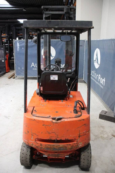 Linde E18P - Elektrický vysokozdvižný vozík: obrázok 4 Linde E18P - Elektrický vysokozdvižný vozík: obrázok 4