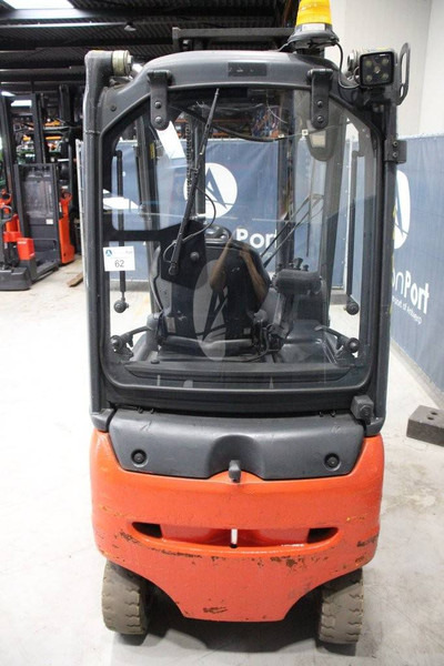 Linde E18PH-01 - Elektrický vysokozdvižný vozík: obrázok 4 Linde E18PH-01 - Elektrický vysokozdvižný vozík: obrázok 4