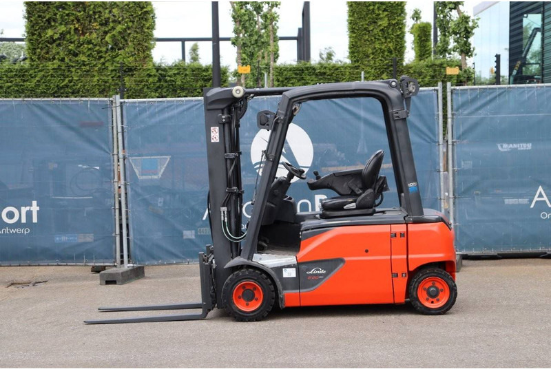 Linde E20PL-02 - Elektrický vysokozdvižný vozík: obrázok 2 Linde E20PL-02 - Elektrický vysokozdvižný vozík: obrázok 2