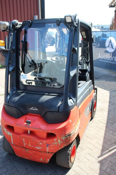 Linde E30-01 - Elektrický vysokozdvižný vozík: obrázok 5 Linde E30-01 - Elektrický vysokozdvižný vozík: obrázok 5