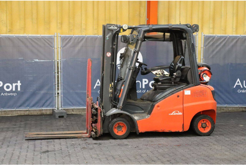 Linde H20T-01 - Plynový vysokozdvižný vozík: obrázok 1 Linde H20T-01 - Plynový vysokozdvižný vozík: obrázok 1