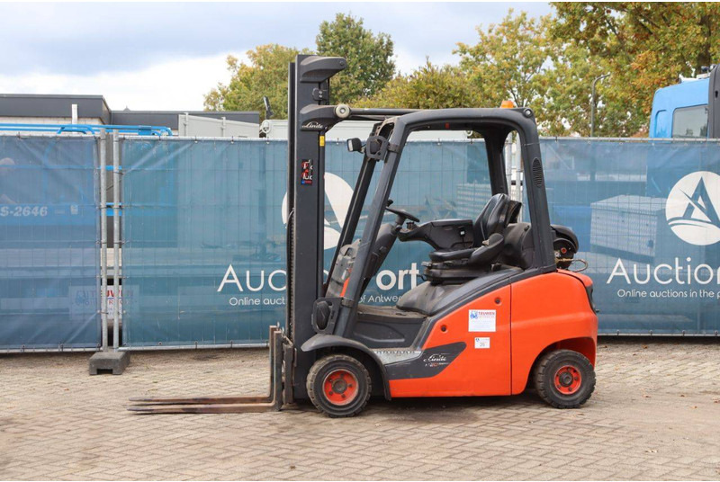 Linde H20T-01 - Plynový vysokozdvižný vozík: obrázok 1 Linde H20T-01 - Plynový vysokozdvižný vozík: obrázok 1