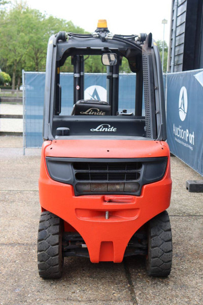 Linde H25D-02 - Dieselový vysokozdvižný vozík: obrázok 5 Linde H25D-02 - Dieselový vysokozdvižný vozík: obrázok 5