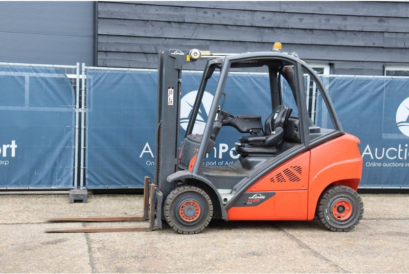 Linde H25D-02 - Dieselový vysokozdvižný vozík: obrázok 1 Linde H25D-02 - Dieselový vysokozdvižný vozík: obrázok 1