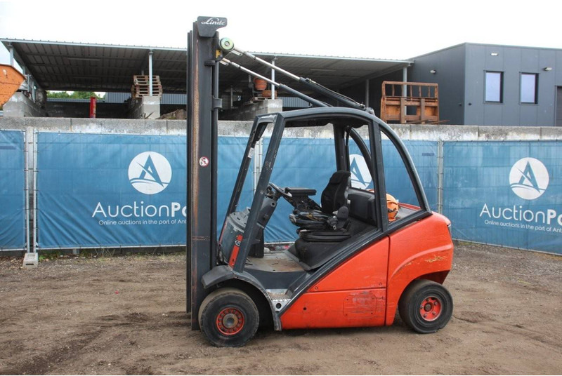 Linde H25T - Terénny vozík: obrázok 1 Linde H25T - Terénny vozík: obrázok 1
