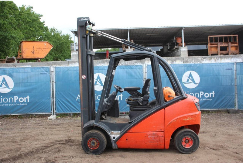 Linde H25T - Terénny vozík: obrázok 2 Linde H25T - Terénny vozík: obrázok 2