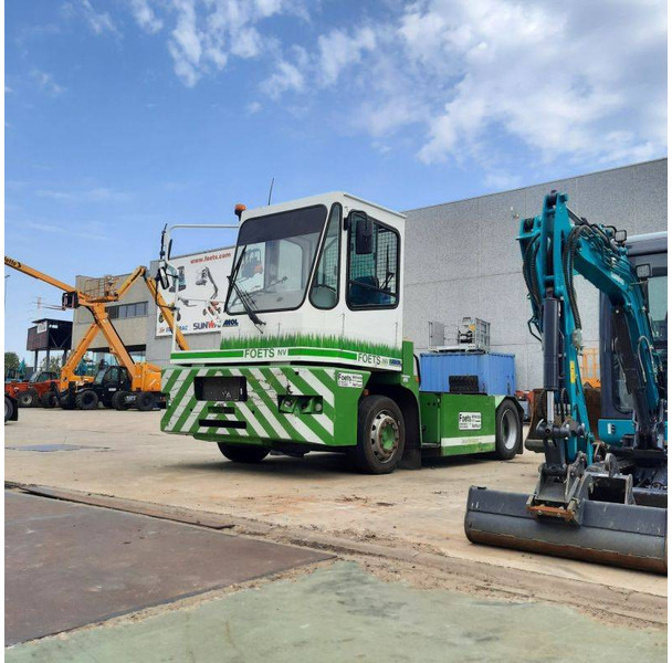 MOL YME225/4X2 - Terminálový ťahač: obrázok 1 MOL YME225/4X2 - Terminálový ťahač: obrázok 1