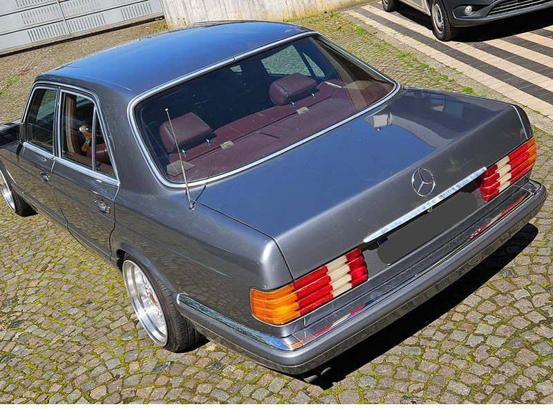 Mercedes-Benz 300-serie 300 SE Lowrider - Sedan: obrázok 5 Mercedes-Benz 300-serie 300 SE Lowrider - Sedan: obrázok 5