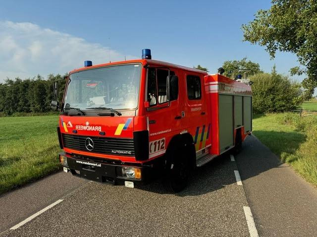 Mercedes-Benz E817R - Hasičské vozidlo: obrázok 2 Mercedes-Benz E817R - Hasičské vozidlo: obrázok 2