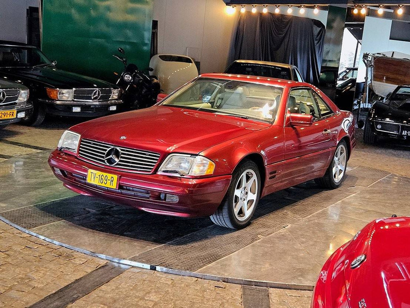 Mercedes-Benz SL-Klasse (R129) _ 500 ("40th Anniversary Roadster") - Sedan: obrázok 1 Mercedes-Benz SL-Klasse (R129) _ 500 ("40th Anniversary Roadster") - Sedan: obrázok 1