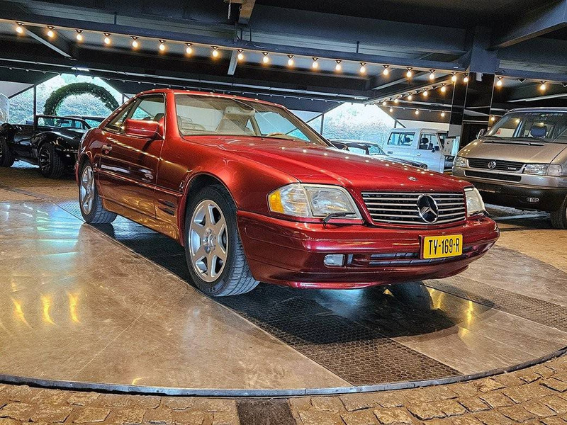 Mercedes-Benz SL-Klasse (R129) _ 500 ("40th Anniversary Roadster") - Sedan: obrázok 3 Mercedes-Benz SL-Klasse (R129) _ 500 ("40th Anniversary Roadster") - Sedan: obrázok 3