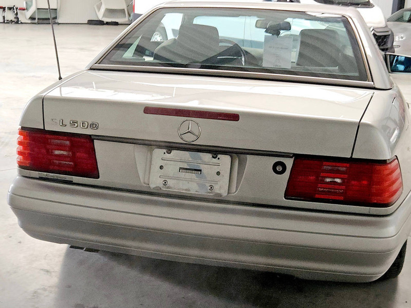 Mercedes-Benz SL-Klasse (R129) _ 500 - Automobil: obrázok 4 Mercedes-Benz SL-Klasse (R129) _ 500 - Automobil: obrázok 4
