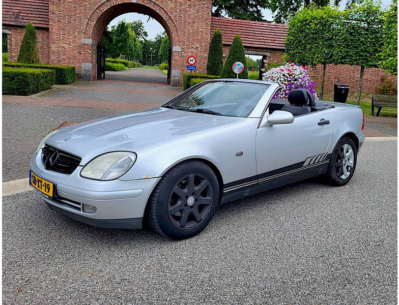 Mercedes-Benz SLK SLK200 Automatic - Automobil: obrázok 1 Mercedes-Benz SLK SLK200 Automatic - Automobil: obrázok 1