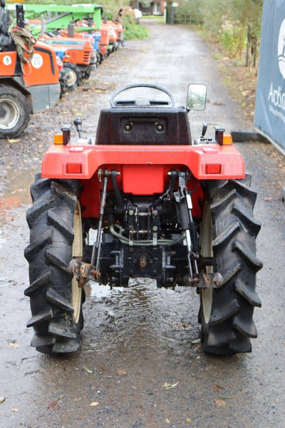 Mitsubishi MT20D - Traktor: obrázok 5 Mitsubishi MT20D - Traktor: obrázok 5