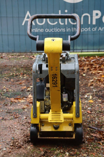 Neuson DPU3050 - Vibračná doska: obrázok 4 Neuson DPU3050 - Vibračná doska: obrázok 4