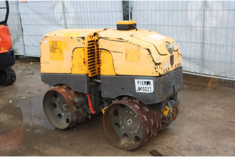 Neuson Roller RT2SC - Valec: obrázok 3 Neuson Roller RT2SC - Valec: obrázok 3