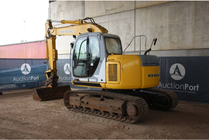 New Holland E115SR - Pásové rýpadlo: obrázok 3 New Holland E115SR - Pásové rýpadlo: obrázok 3