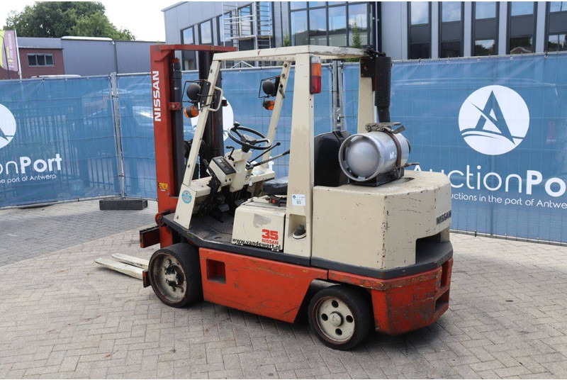 Nissan KCUGH02F350 - Plynový vysokozdvižný vozík: obrázok 4 Nissan KCUGH02F350 - Plynový vysokozdvižný vozík: obrázok 4