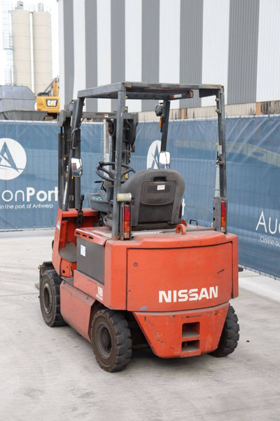 Nissan XP01 - Elektrický vysokozdvižný vozík: obrázok 4 Nissan XP01 - Elektrický vysokozdvižný vozík: obrázok 4