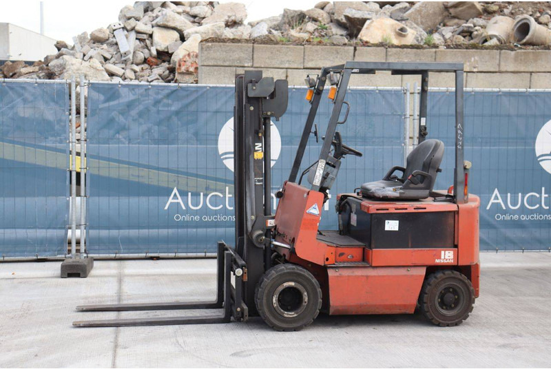 Nissan XP01 - Elektrický vysokozdvižný vozík: obrázok 1 Nissan XP01 - Elektrický vysokozdvižný vozík: obrázok 1