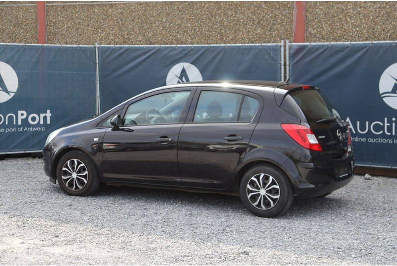 Opel Corsa - Sedan: obrázok 3 Opel Corsa - Sedan: obrázok 3