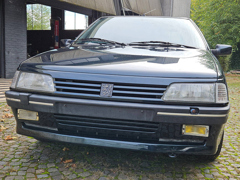 Peugeot 405 _ Mi 16 - Sedan: obrázok 2 Peugeot 405 _ Mi 16 - Sedan: obrázok 2
