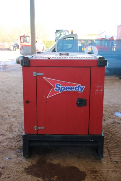 Pramac GRW22 - Elektrický generátor: obrázok 4 Pramac GRW22 - Elektrický generátor: obrázok 4