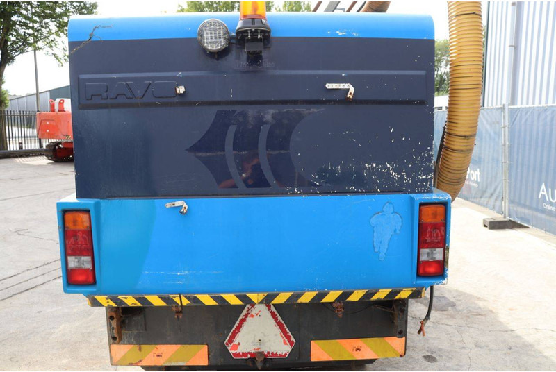 Ravo 5002 SI - Zametacie vozidlo: obrázok 5 Ravo 5002 SI - Zametacie vozidlo: obrázok 5